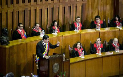 VENEZUELA, TEATRO DE OPERACIONES, Y EL PUEBLO, ¿QUÉ?