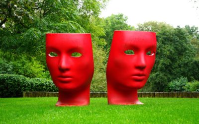 ME TOO, MOI AUSSI, YO TAMBIÉN