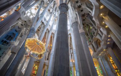CATEDRALES DE CLAUDIA PIÑEIRO POR ADOLFO ARIZA